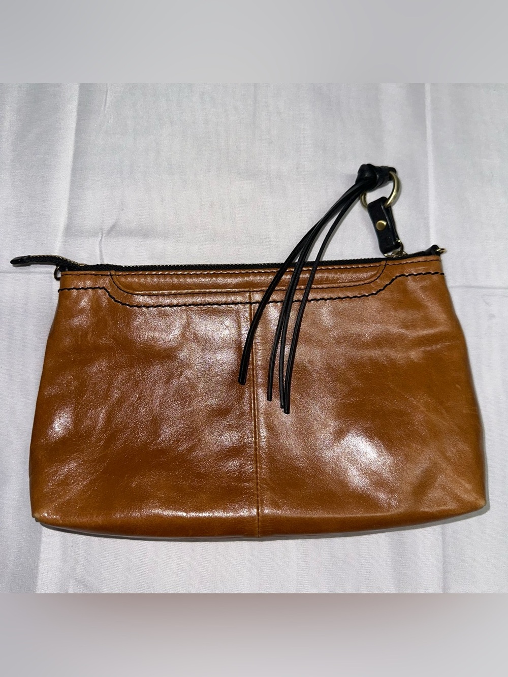 HOBO International Brown Leather Zip Clutch Pouch Cognac Red Print Lining